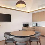 Divina22-apt Unica-con Piscina E Vista Lejlighed Castelletto Di Brenzone